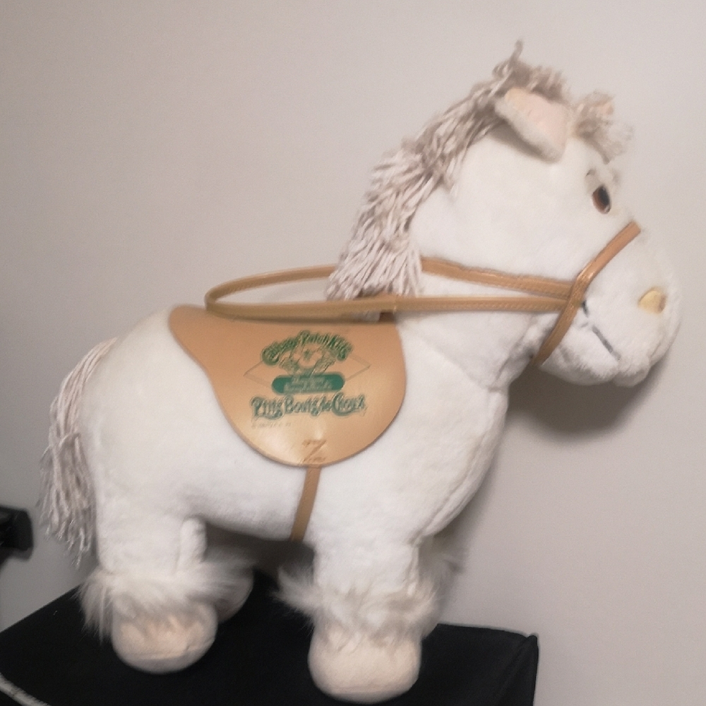 Vintage 1984 Cabbage Patch Kids Horse Plush w Saddle in Great Condition For Age